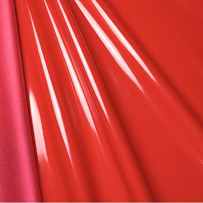 Kód: 36662  két irányban elasztikus lakkbőr